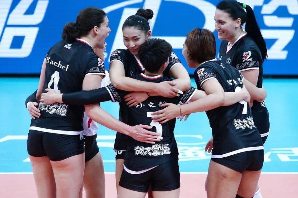 两国手完美融入!北汽女排成二次转会赢家 或成
