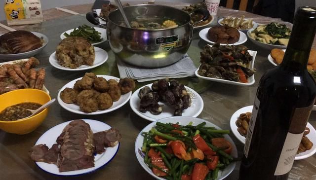 南北9家不同的年夜饭，每一家都味美丰富，哪一家你最喜欢？