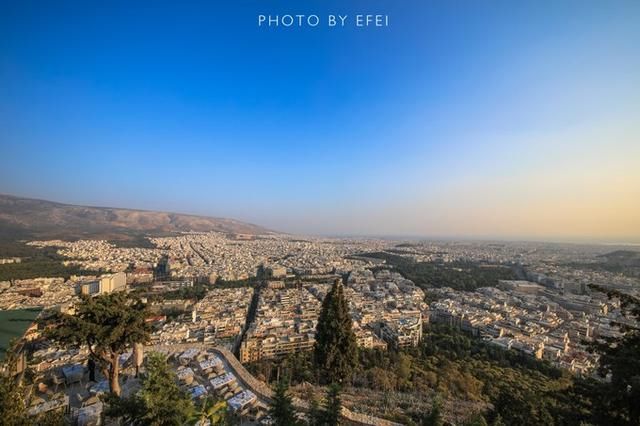这里有座狼山，但是山上没有狼