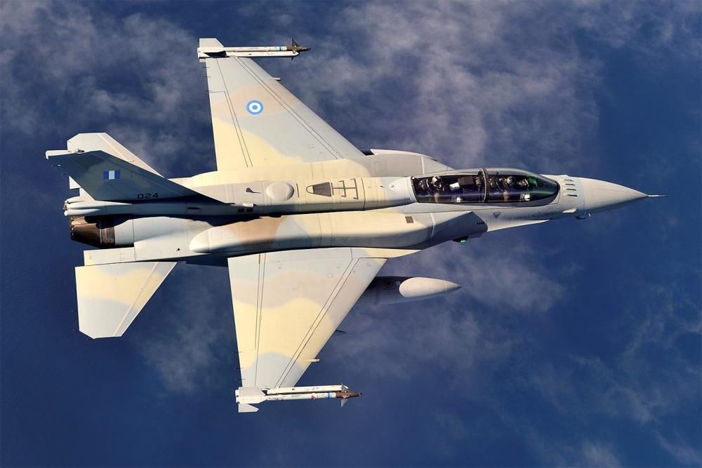 美国军火商再获大单:为希腊123架F16战机进行