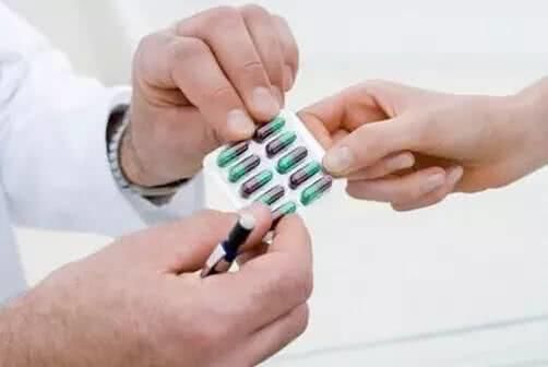 去医院看病原来有这么多潜规则的！赶紧看看你中招了没？