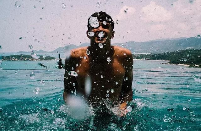 学会认识自已,活着就是胜利!