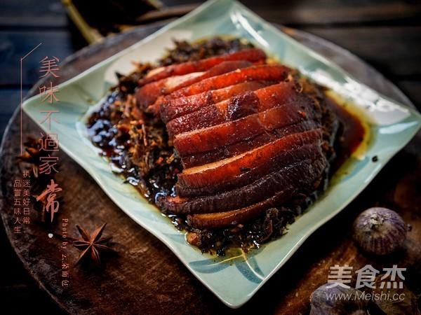 梅菜扣肉小技巧,告诉你配方和做法,你也能做出“大厨口味”