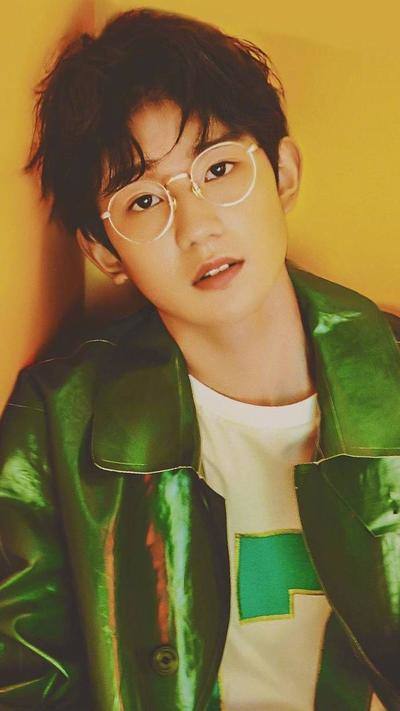 首次回应留学原因,直爽王源差点儿说哭撒贝宁