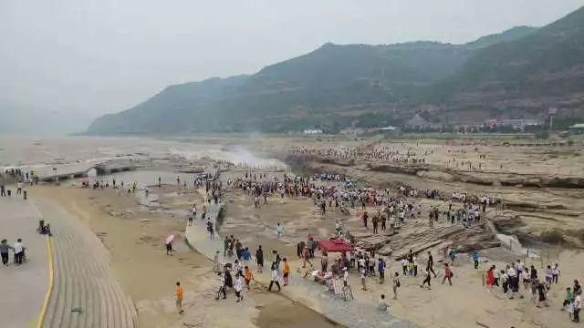 独具黄河特色的市集你见过吗?壶口古渡口小镇