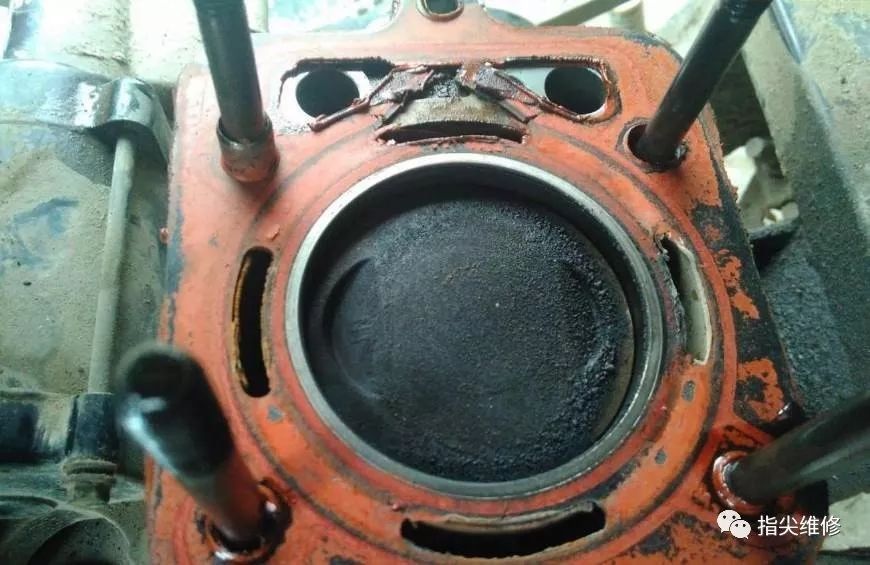 摩托车机油乳化是非常伤车的故障,检查发现更