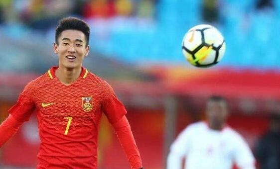 国足罚点球最好的球员已浮出水面!曾多次力挽