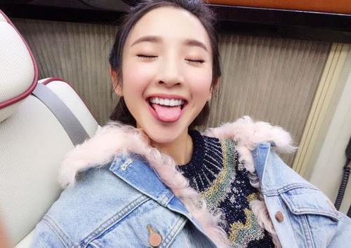 戏里是情敌,戏外是闺蜜,长相不输赵丽颖却不红