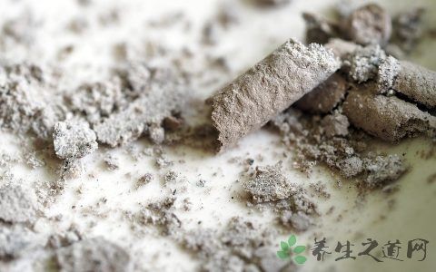 如何分辨真假牛皮革