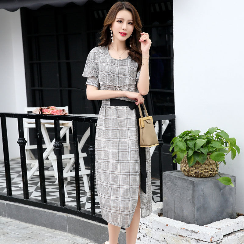 最新时尚真丝套装 t01287669c5a7e8952c.jpg