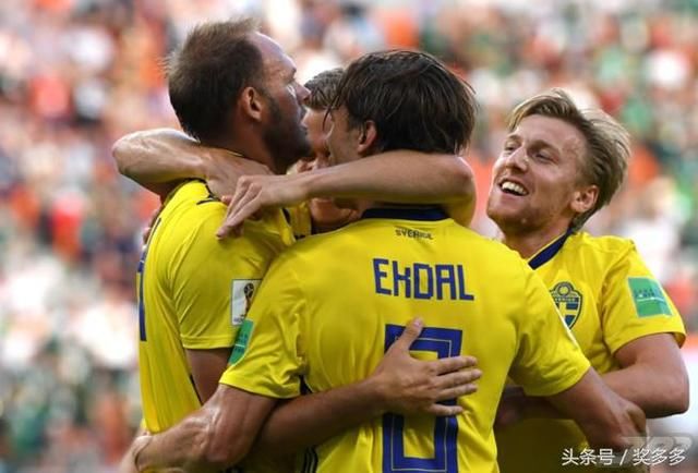 竞足前瞻世界杯1\/8决赛:十字军防守稳健 无伊布