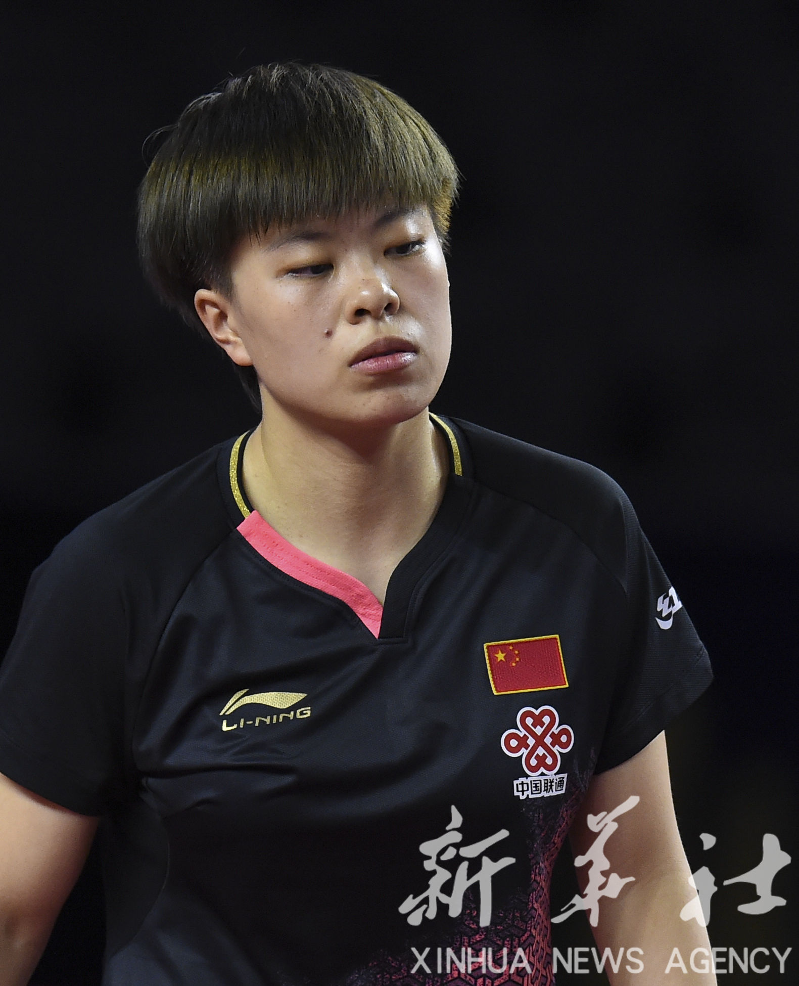 乒乓球--卡塔尔公开赛:刘诗雯胜王艺迪