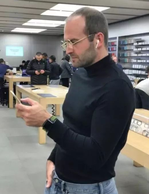 史上最牛驾考钉子户,女学员科目二考14年终