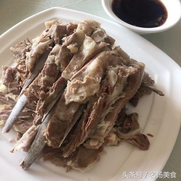 名扬美食:羊肉大餐，各种做法！