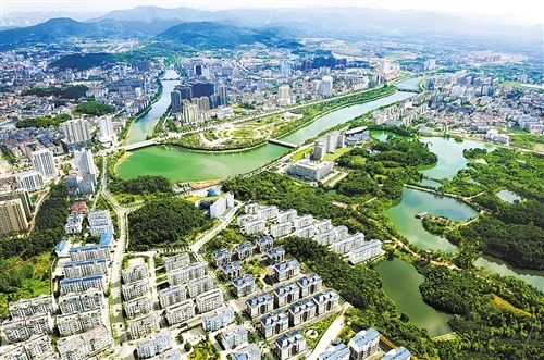 黄石各县gdp_美国黄石公园各泉图片(2)