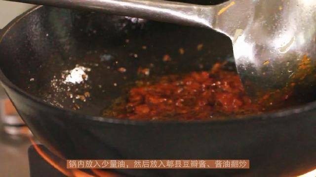 鱼香肉丝的做法，关键在鱼香汁的调制，文中有秘方