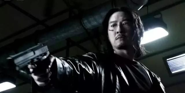 用火爆警匪片《低压槽》叫板观众,张家辉:叫我