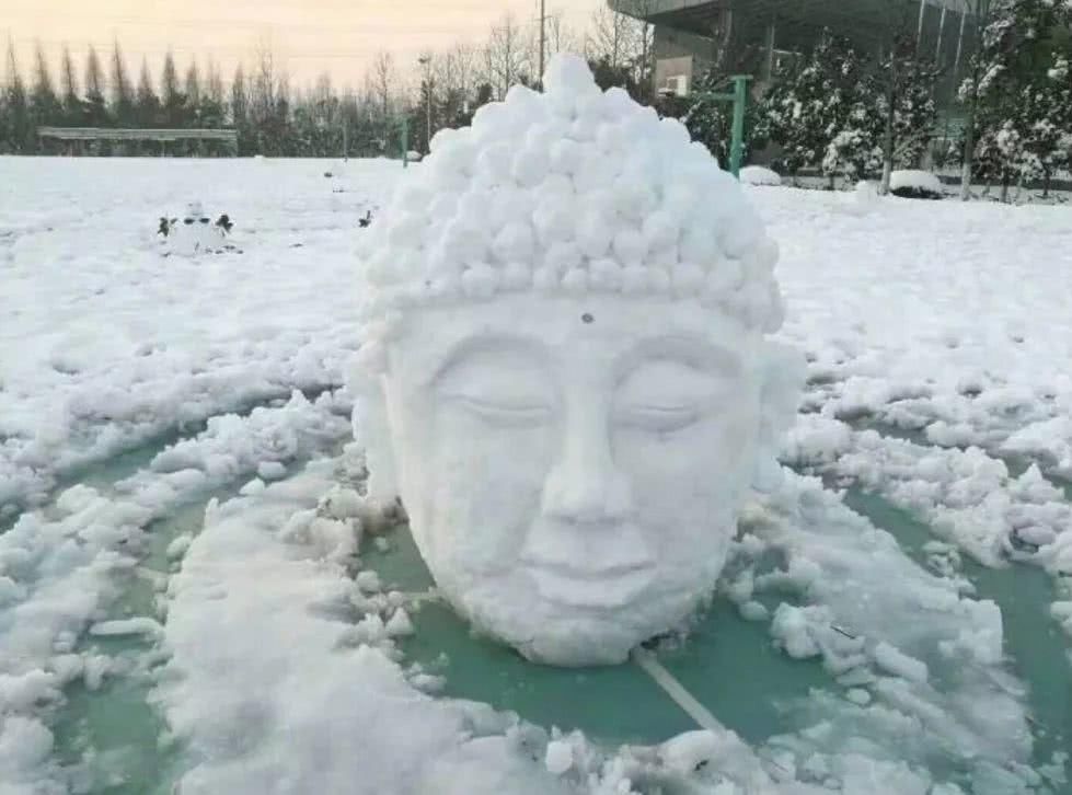 苏杭下雪美翻了之后，调皮可爱的雪人更是美翻翻了……