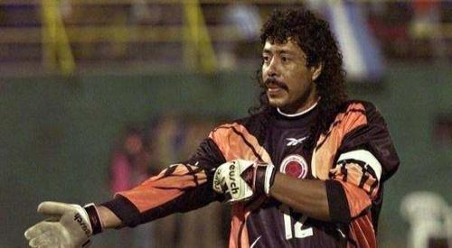 足球界的疯子门将:曾上演绝世神作蝎子摆尾