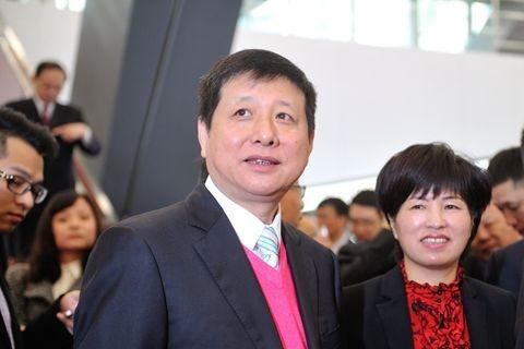 上市公司董事长跳楼背后原因，摊子太大！资金链断裂无路可走？