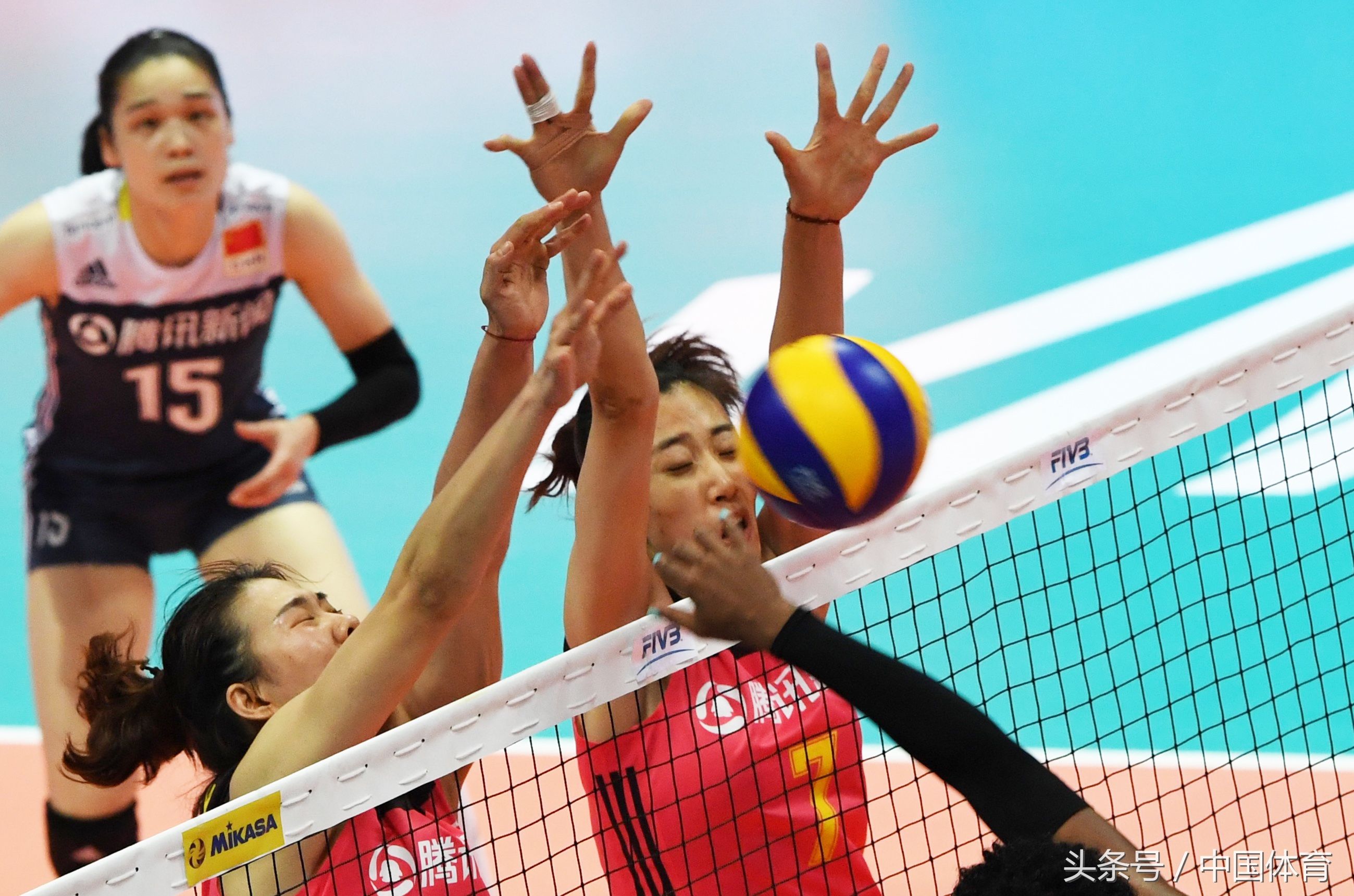 2018世界女排联赛宁波站 中国队3比0胜多米尼