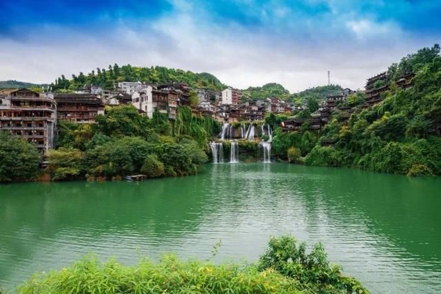 30之前一定要去的9个地方，没有韩国日本，都是大中国本土风景