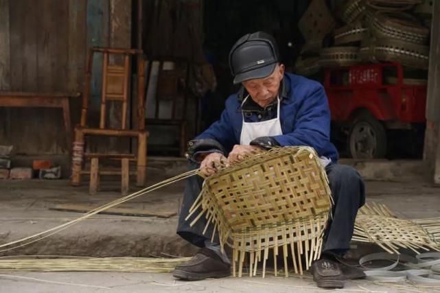 跟着郭涛杨颖逛天府新区