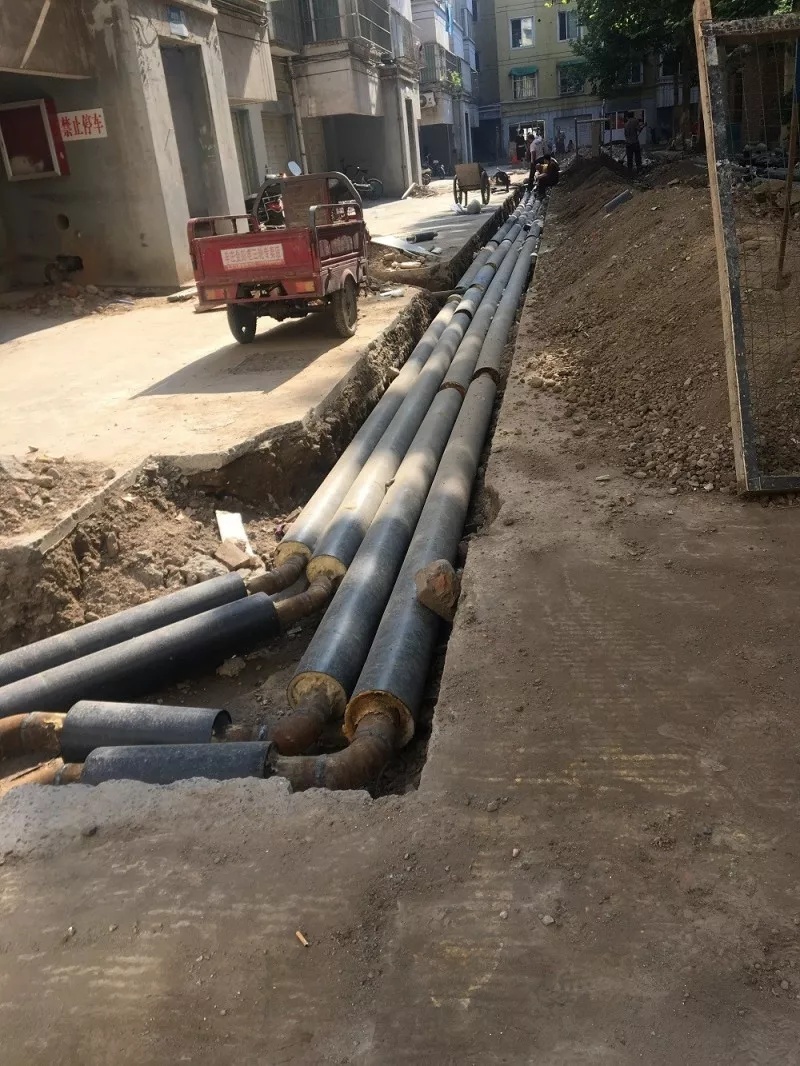 卖力人还浮现,小区整改完毕之后,他们还会再次对小区自建供热管道查抄