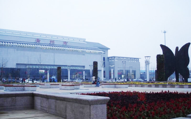 中国那些名字带市和县的火车站:龙口市站、