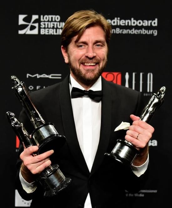 《自由广场》横扫六项大奖 成欧洲电影奖最大