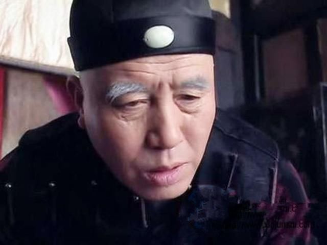 大清灭亡后，权势滔天的李莲英结局如何：十分悲惨，尸体都没保住