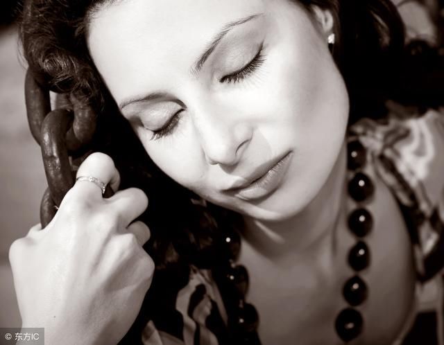 网上最近比较火的句子,句句精辟犀利,看完不收