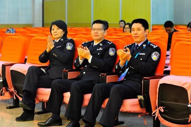 广州市公安机关学习宣传贯彻党的十九大精神知