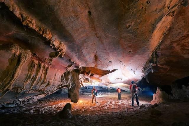 海底？山洞？这个夏天最燃的玩法！惊险刺激啊！