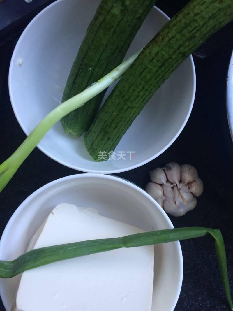 十分钟就搞定的家常川菜--麻婆豆腐，香嫩可口，好吃到停不下来