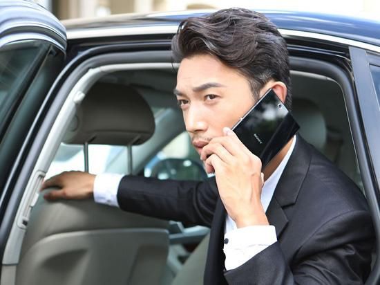 科客晚报:索尼认怂新旗舰进水不保修,支付宝刷