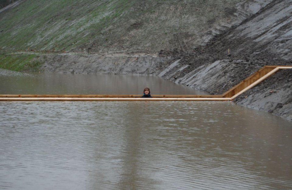 全球最怪的五座桥:车在水下行人在桥上蹦，绝非常见