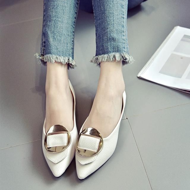 怪不得老婆不穿运动鞋了,今年流行的 时髦女鞋