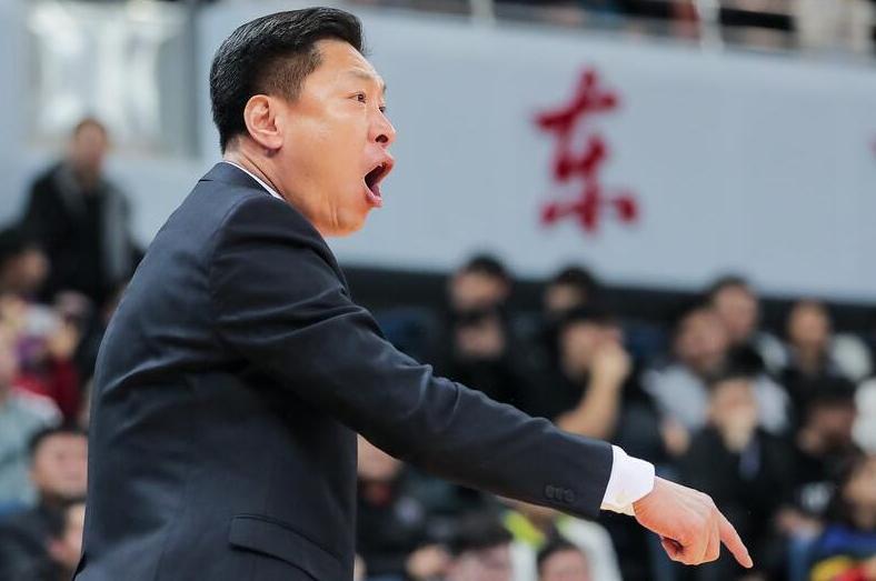 听!CBA名帅脏口视频被曝出 用下流词语形容北