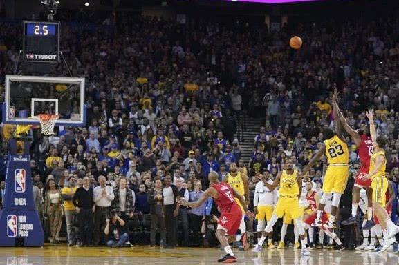 勇不出界 ! 裁判惊天漏判造就新成语, 瞎眼裁判