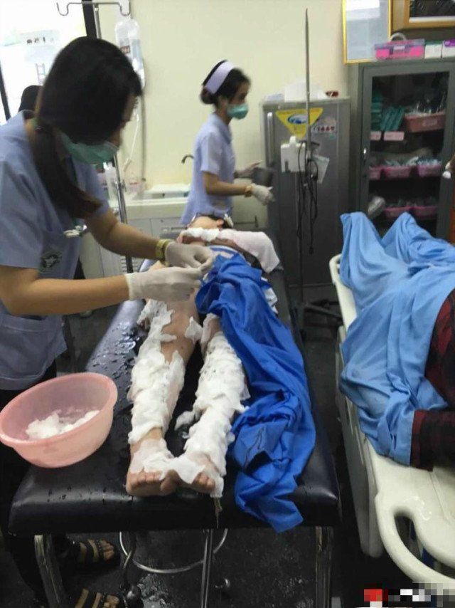 泰国皮皮岛快艇爆炸致14名中国游客受伤,船上