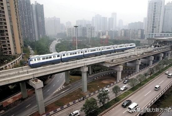 中国最大的高速枢纽是哪里 t0132137aee25e149fd.jpg