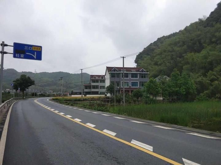 8年发生数起重大交通事故 这段7.2公里省道让人发怵