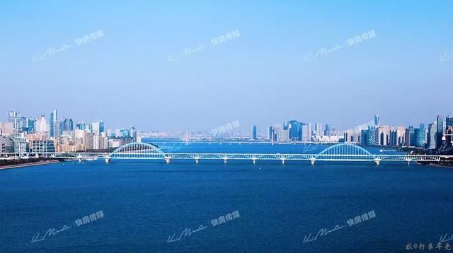 卖早一步！1100万的房子300万卖掉！拿到老家投资又亏掉一半！