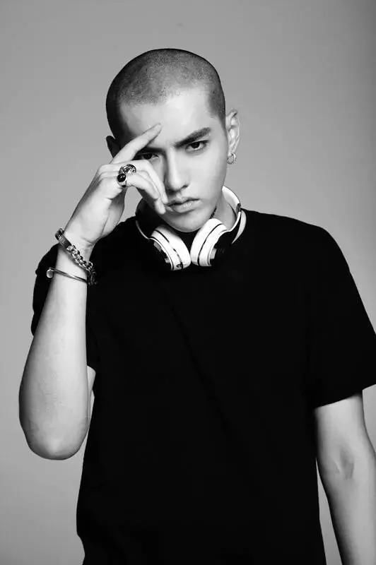 已经官宣!吴亦凡正式成为Beats全球品牌代言人