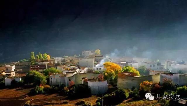 甘孜十八县：手中的佛珠——乡城