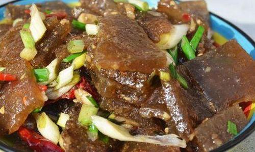 第一次去男友家吃饭,做了一道拿手菜,准婆婆拍