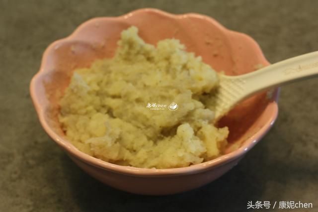 过年了，给孩子做这小吃，外脆内软，香浓鲜美，孩子吃补钙又长个