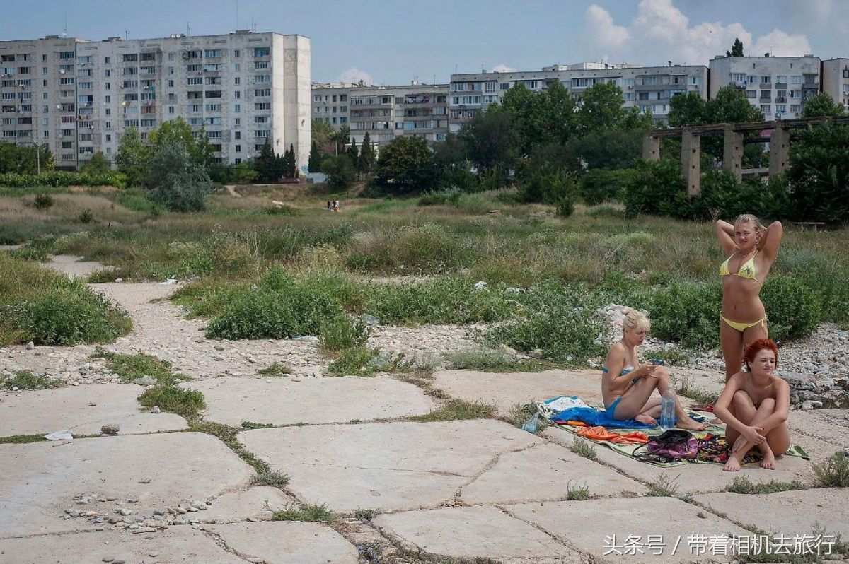 生活在黑海:这里即是消暑圣地，也是军事要地