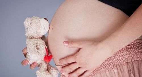 怀孕不足一月就恶心